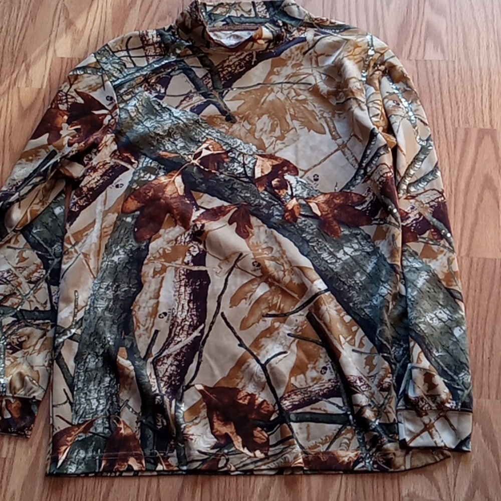 Outfitters Ridge Size M 38-40 Camouflage Shirt Long Sleeve Excellent shape